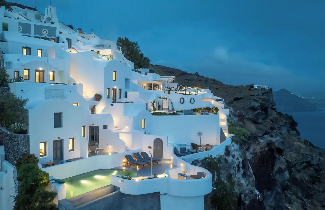 Ikies Santorini-1