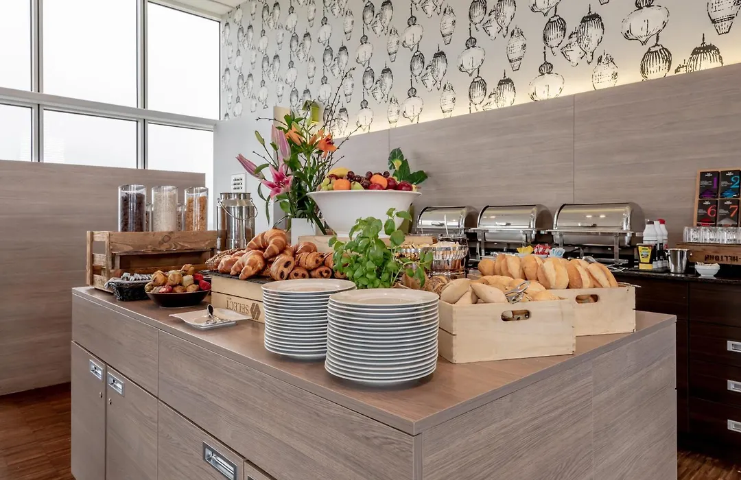 Garner Hotel Berlin - Spandau By Ihg-1