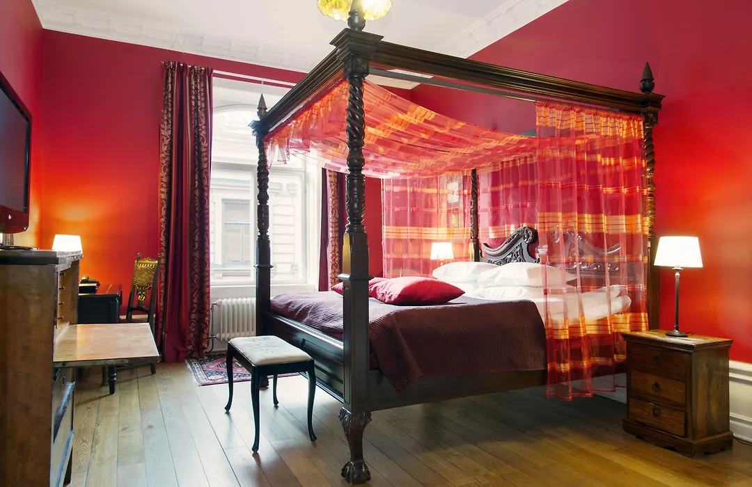 Hotel Hellsten-1