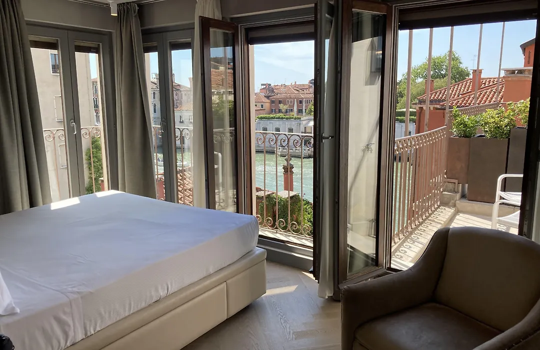 Hotel Dei Dragomanni-1