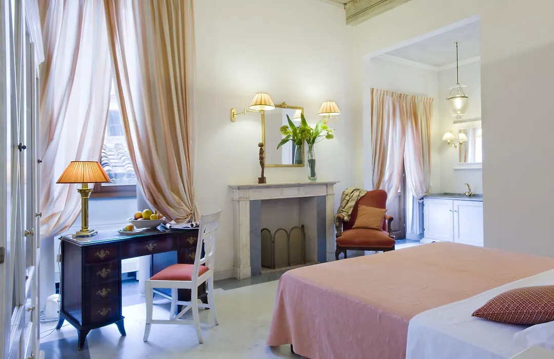 Alloro B&B-1