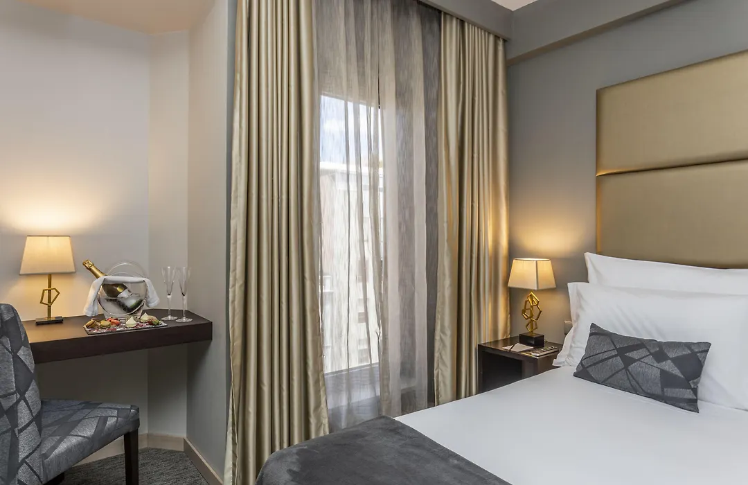 Czar Lisbon Hotel-1
