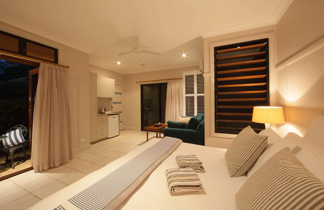 Cavvanbah Beach House-1