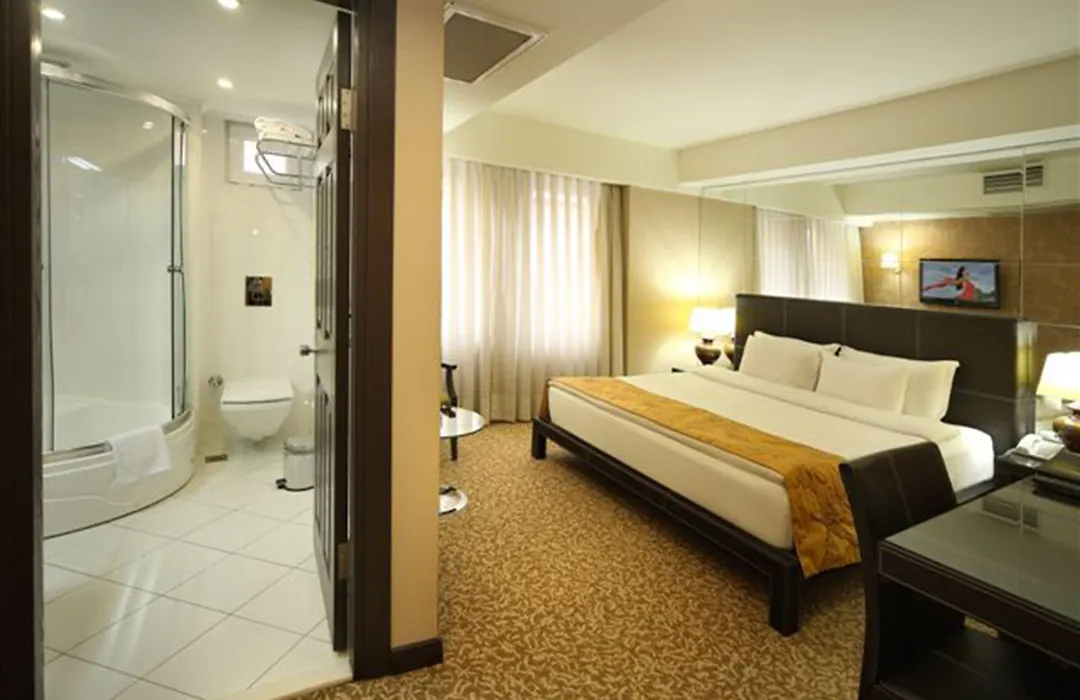 Cartoon Hotel-1