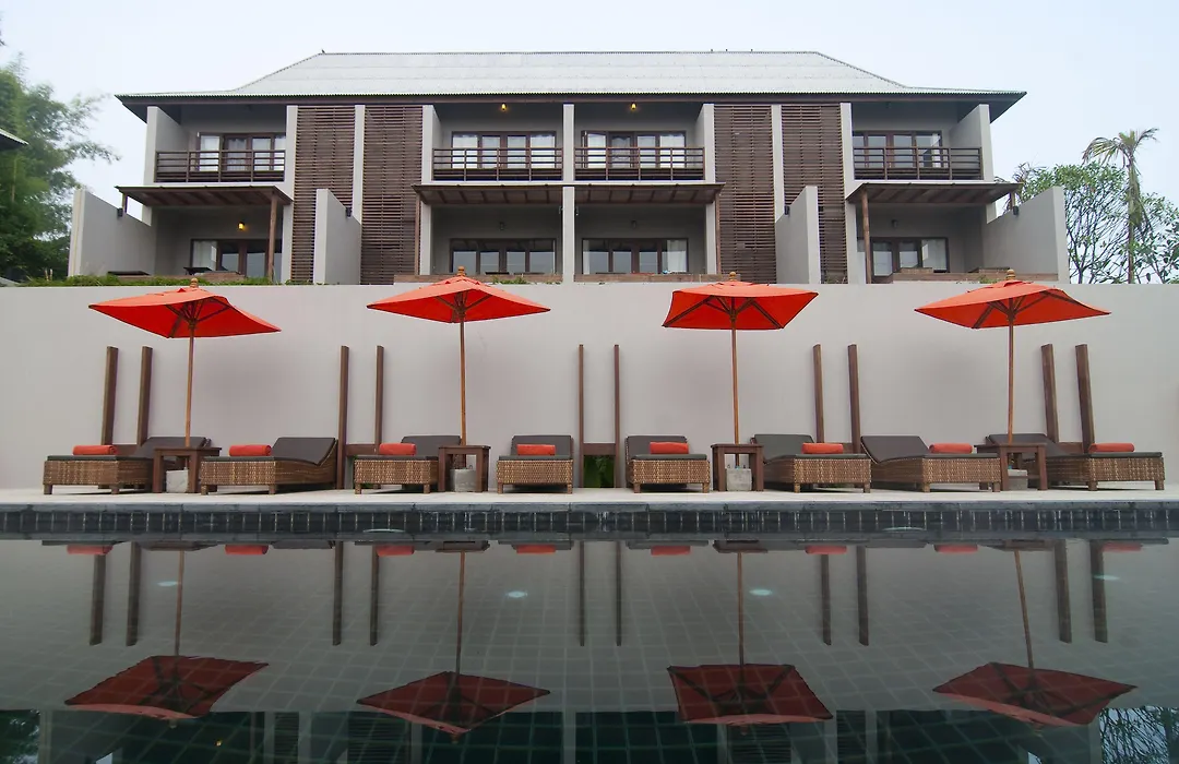 Yoma Hotel, Pai-1