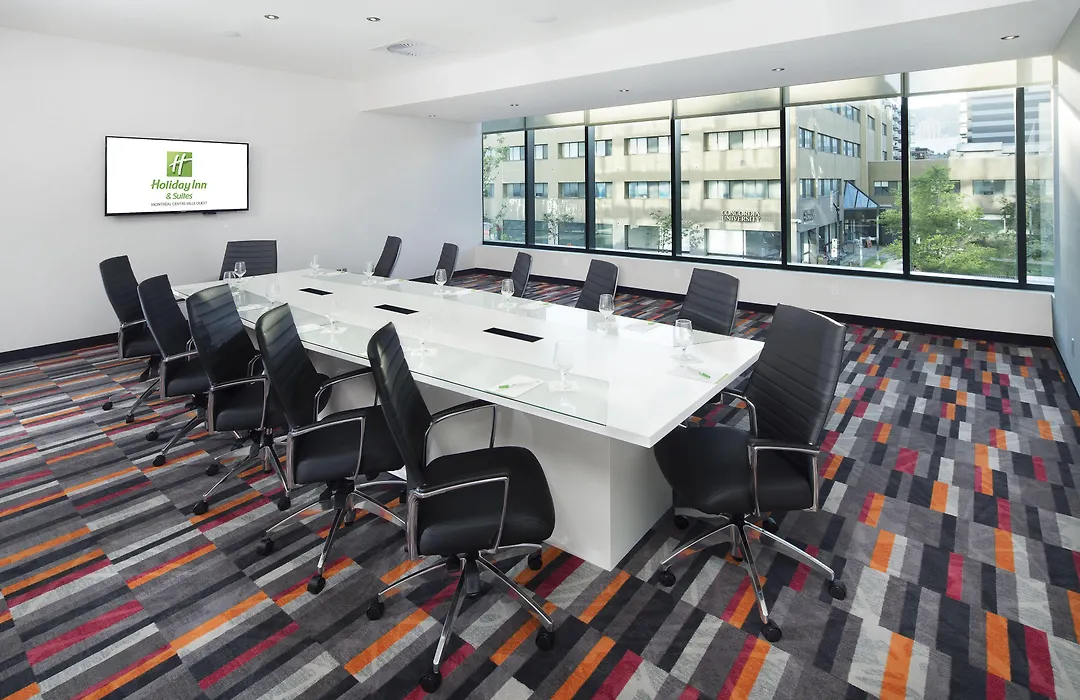 Holiday Inn Hotel & Suites - Montreal Centre-Ville Ouest By Ihg-1