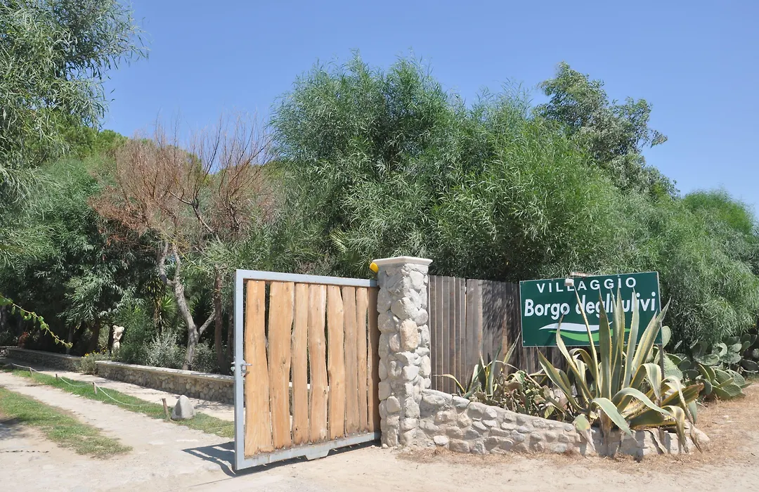 Borgo Degli Ulivi Natural Resort-1
