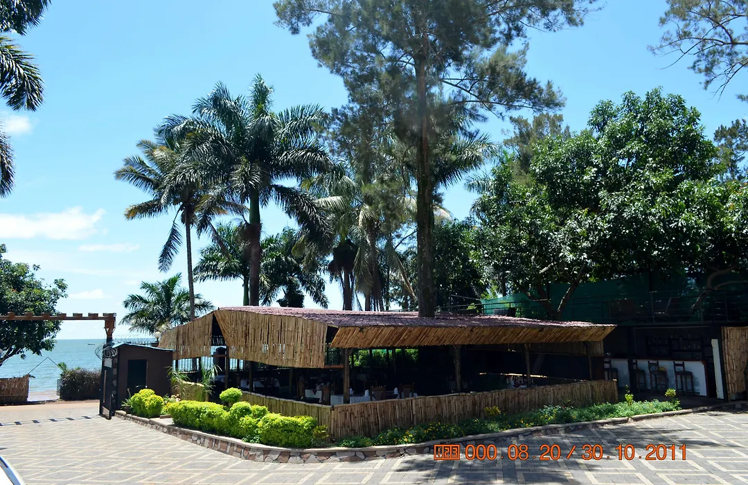 Saffron Beach Bistro And Cottages-1