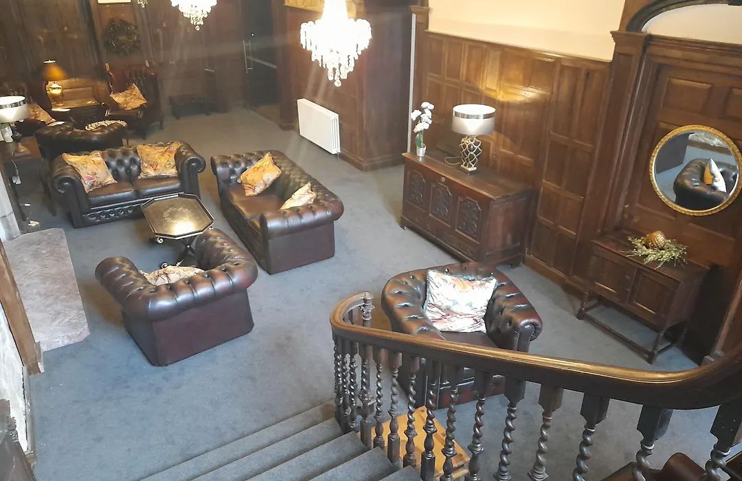 Stone Court House-1