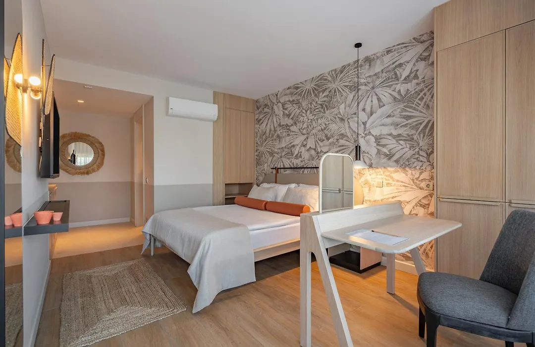 Oli Hotel And Suites-1