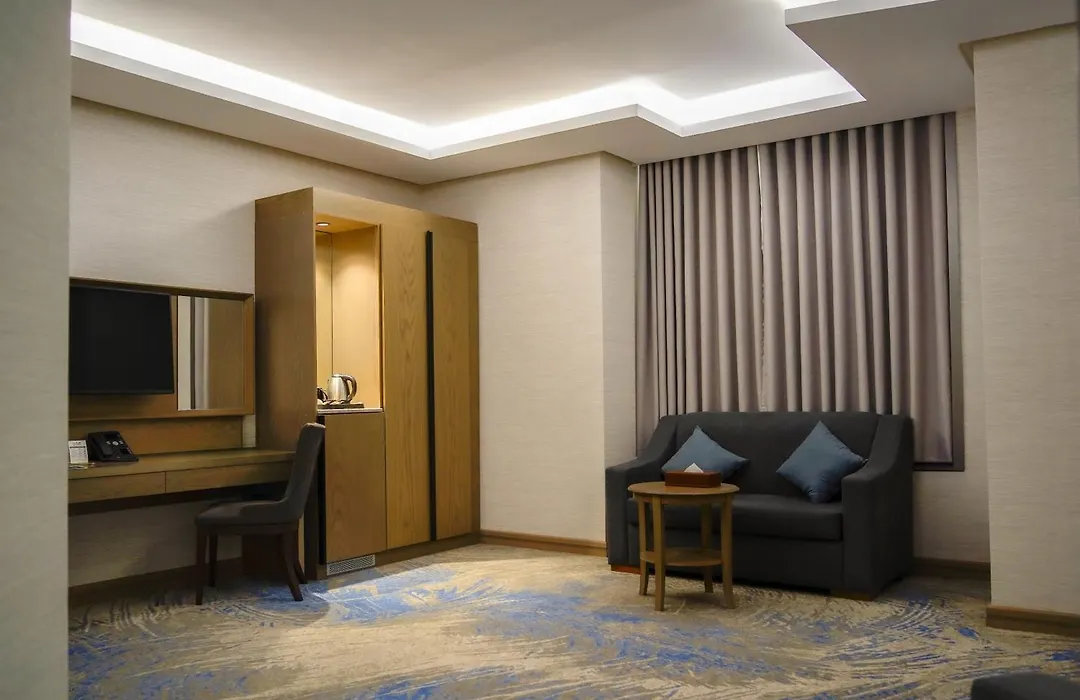 Valy Al-Madinah Hotel-1