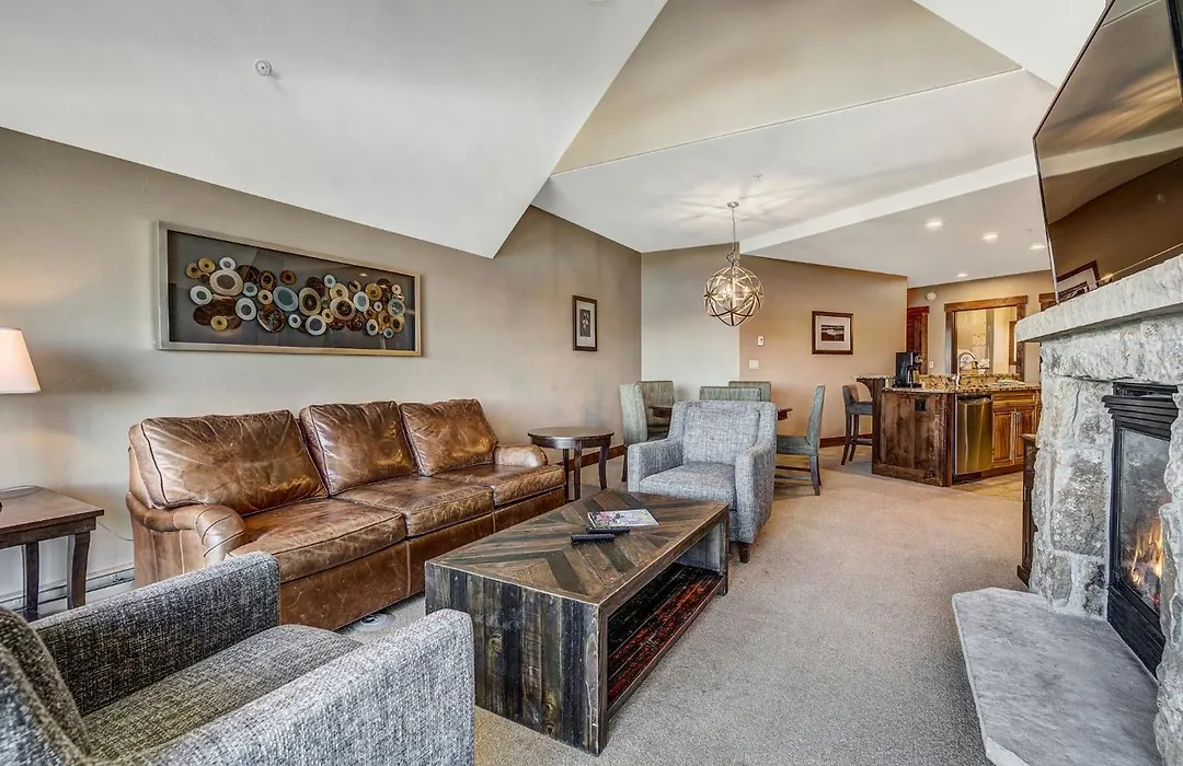 Crystal Peak Lodge, A Vail Resorts Property-1