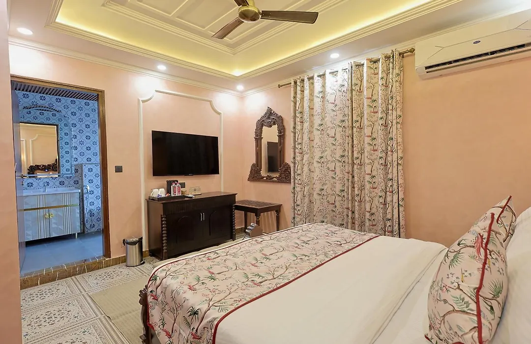 Welcomheritage Traditional Haveli-1