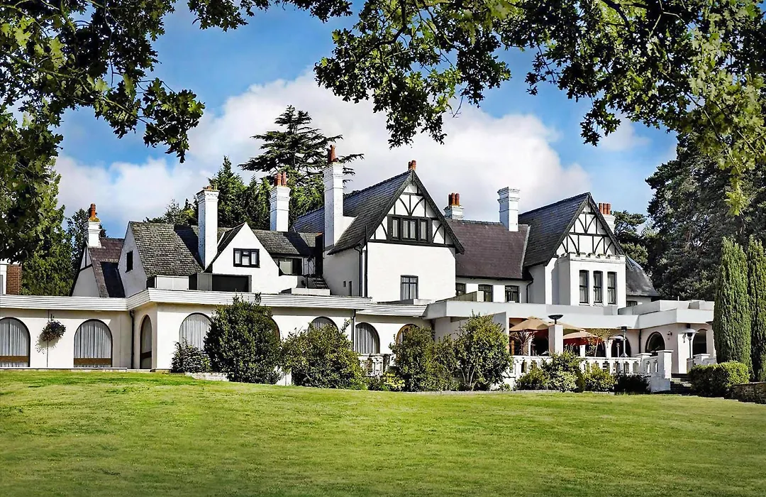 Hilton Cobham-1