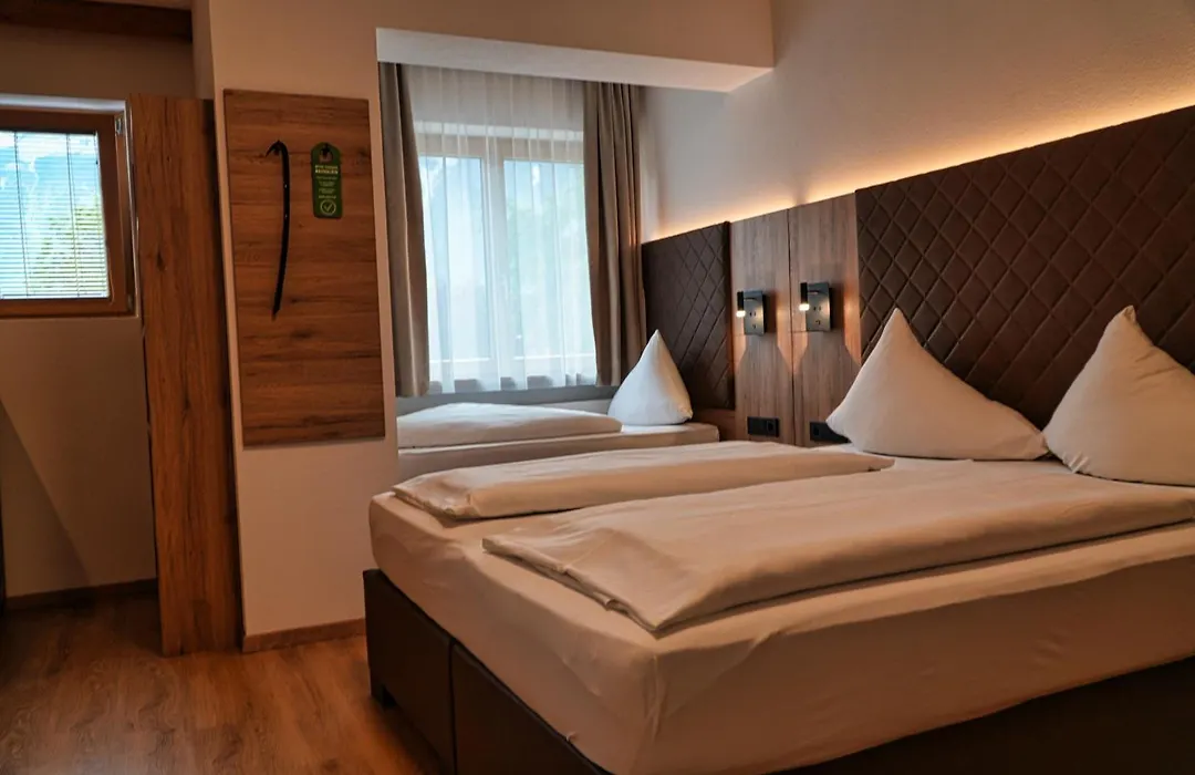 Hotel Charlotte-1