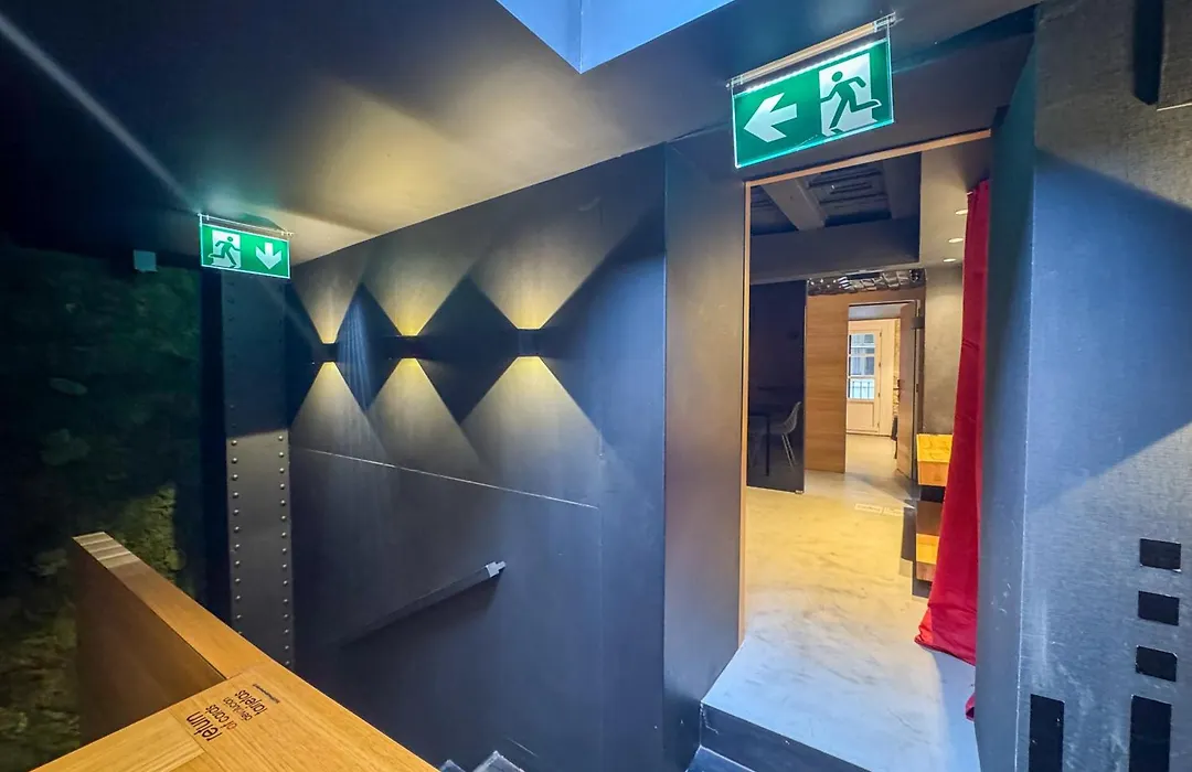 The Black Boutique -- Turistea Suites-1