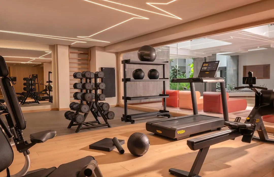 Plus Fariones Suite Hotel-1