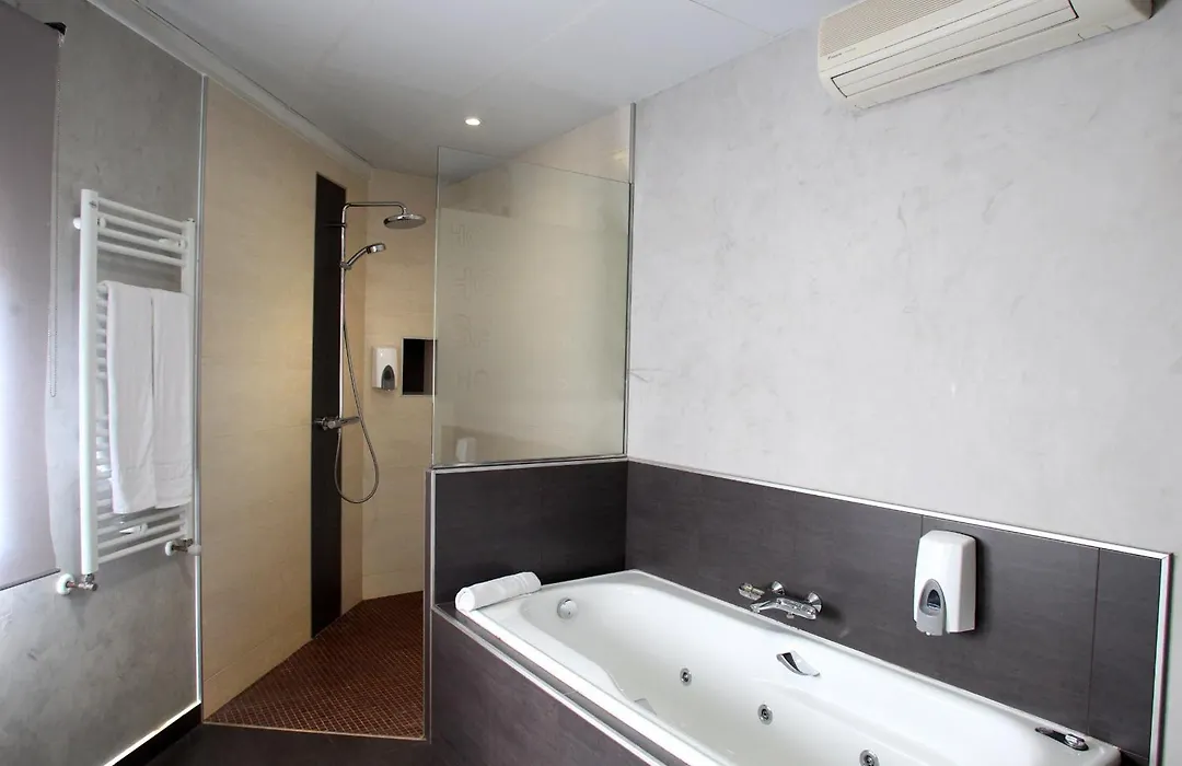Hostal Sans-1