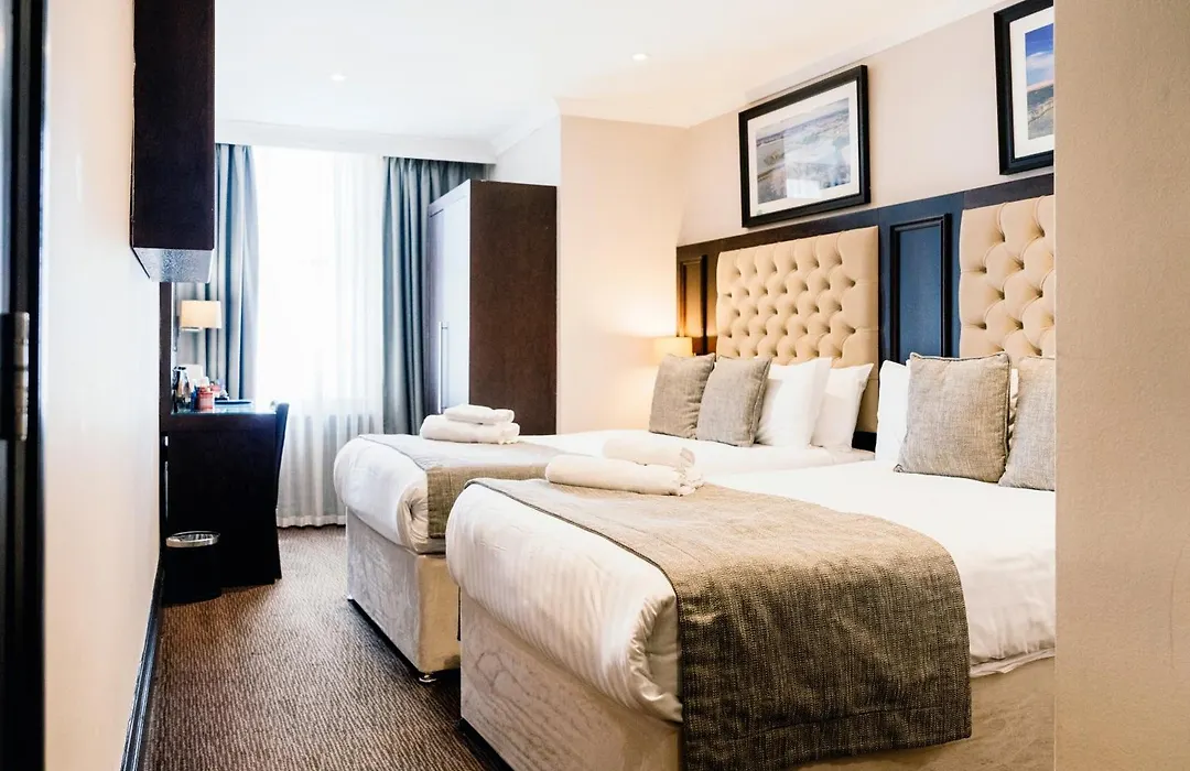 The County Hotel Newcastle-1