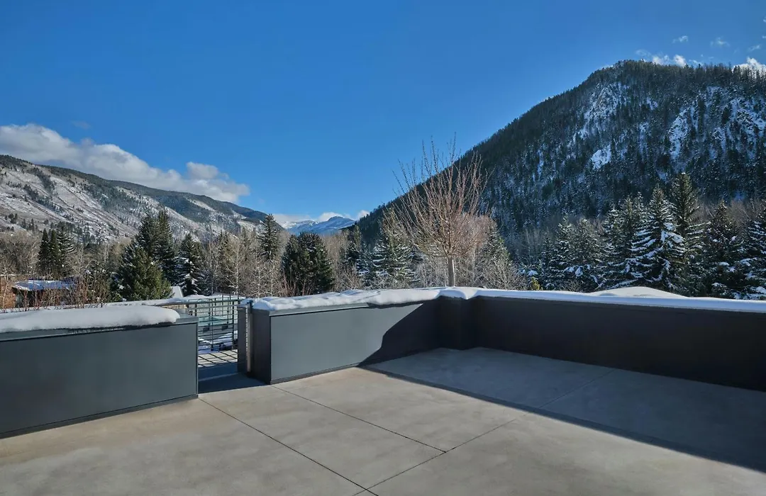 W Aspen-1