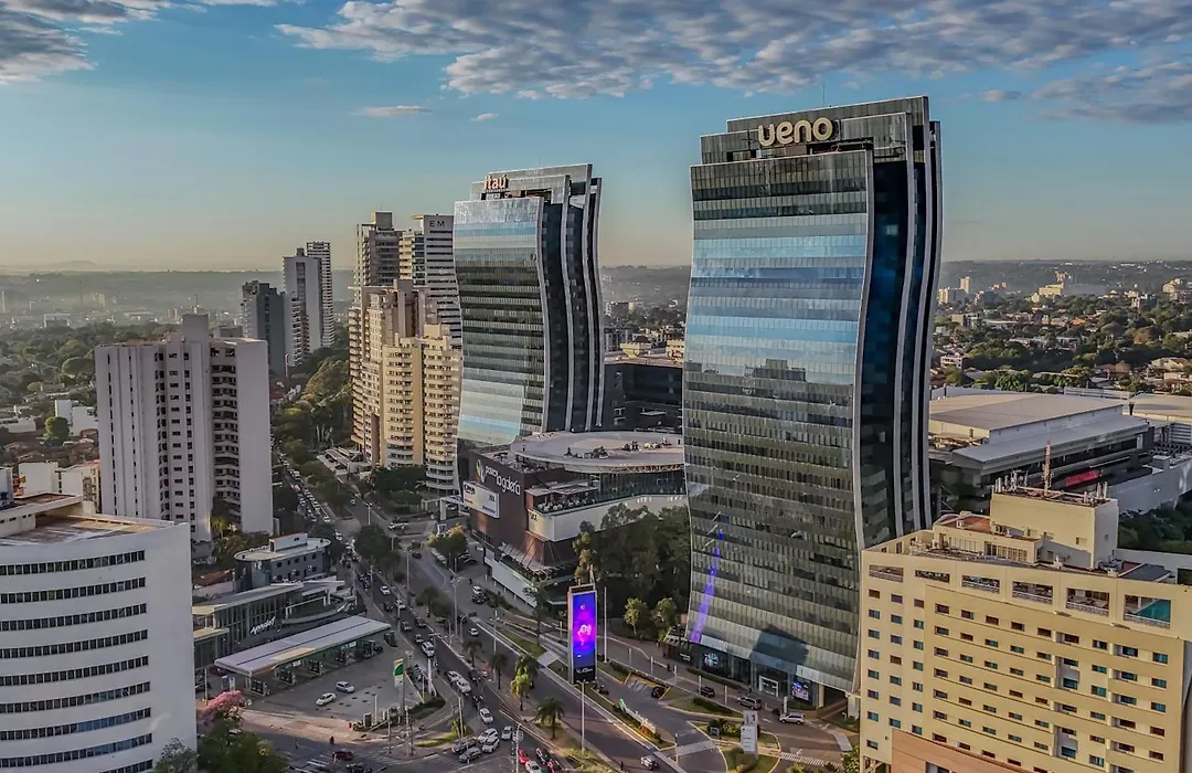 Paseo La Galeria Hotel & Suites-1