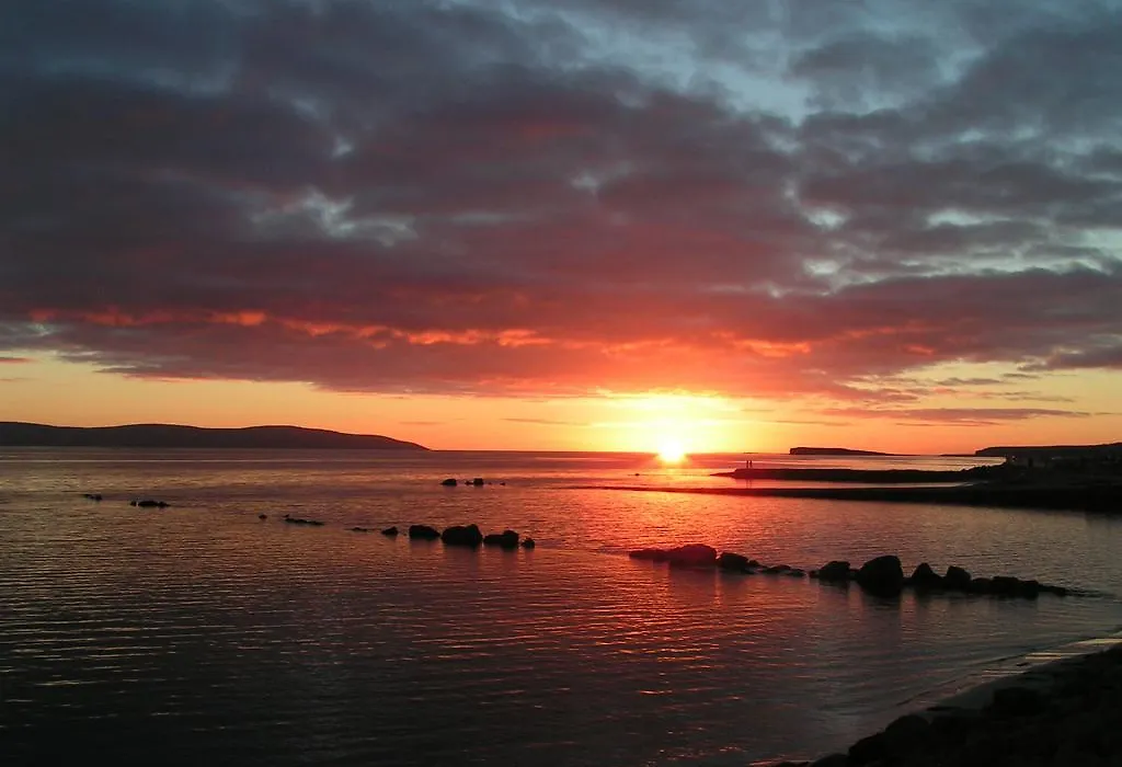 Sea Breeze Lodge B&B Galway-1