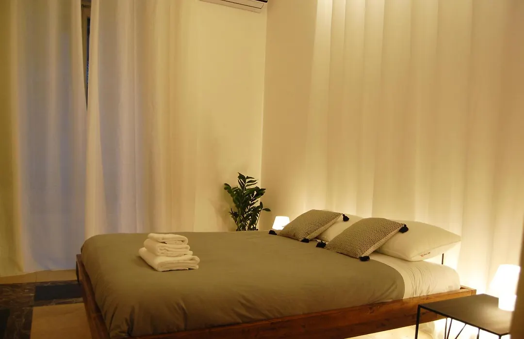 B&B 4 Elementi Catania-1