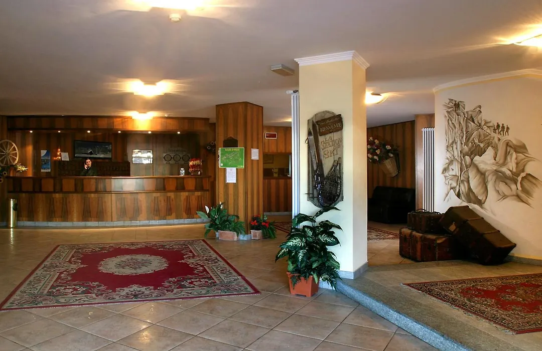 Hotel Relais Des Alpes-1