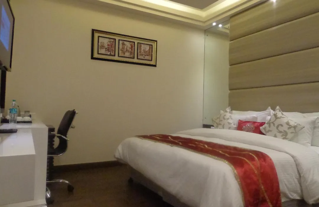 Hotel Taj Princess - Boutique Hotel-1
