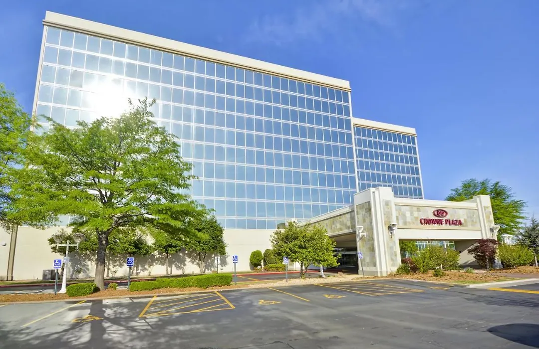 Crowne Plaza Tulsa Hotel Southern Hills-1