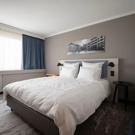 Becozy Self Check-In & Pop-Up Hotel-2