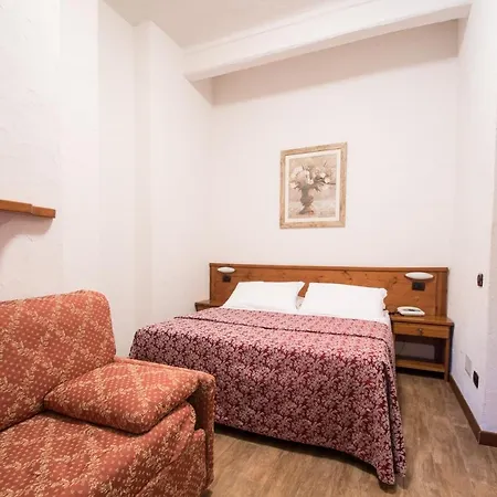Limone Palace Aparthotel-3