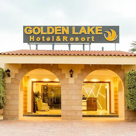 Golden Lake Marina Hotel-3