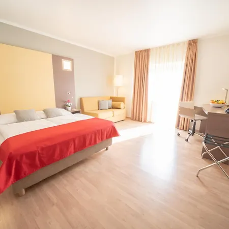 Hotel Orangerie-2