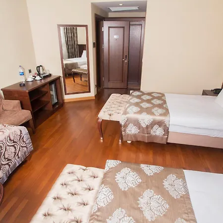 Nova Plaza Boutique Hotel & Spa-3
