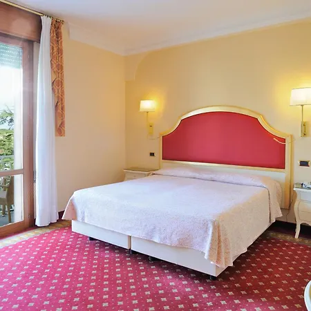 Palace Hotel Meggiorato-3