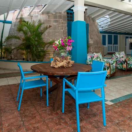 Ocean Point Beach Resort & Spa Adults Only-2