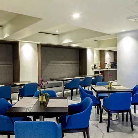 Ramada Encore By Wyndham Makati-3