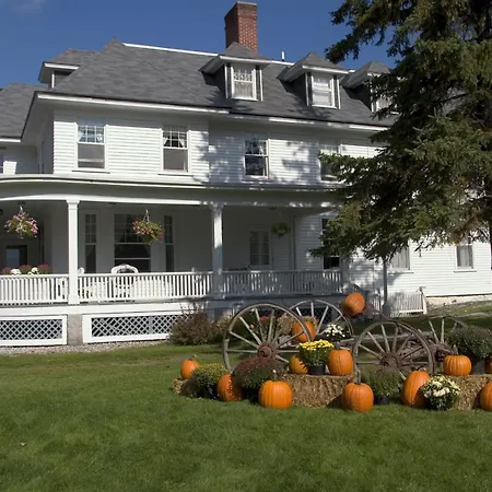 Omni Bretton Arms Inn At Mount Washington Resort-3