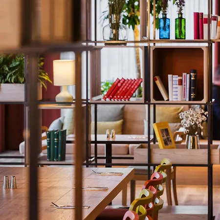 IntercityHotel Wiesbaden-3