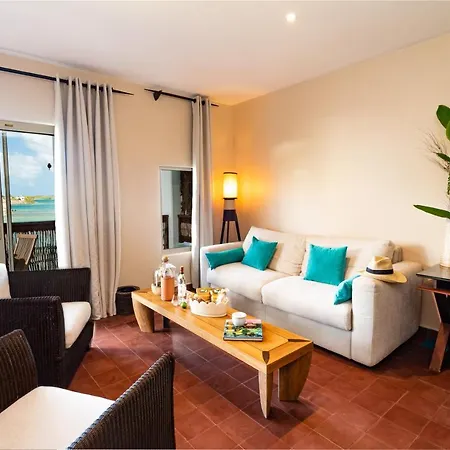 East Keys - East Lagoon Suites-2
