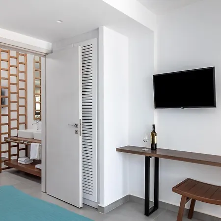 Kellys Luxury Apartments-2