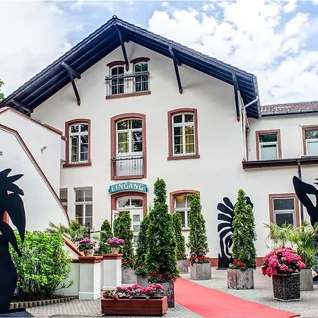 Schlosshotel Molkenkur-2