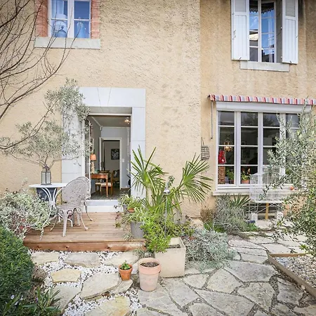 Carcassonne Bed And Breakfast Du Palais-2