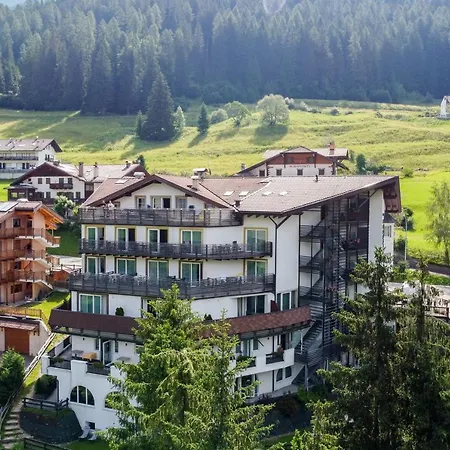 Hotel Fanes Suite & Spa-3
