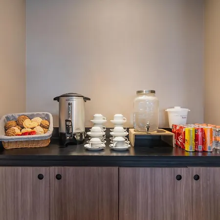 City Express Suites By Marriott Queretaro-3