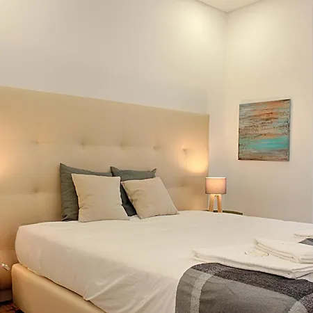 Guesthouse By Trip2Portugal-2