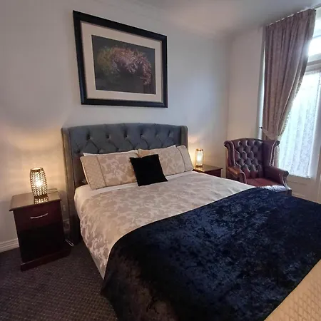 Art Hotel On York-2