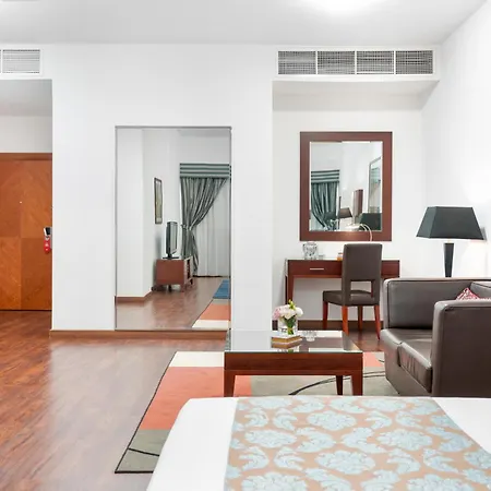 Golden Sands Hotel & Residences-2