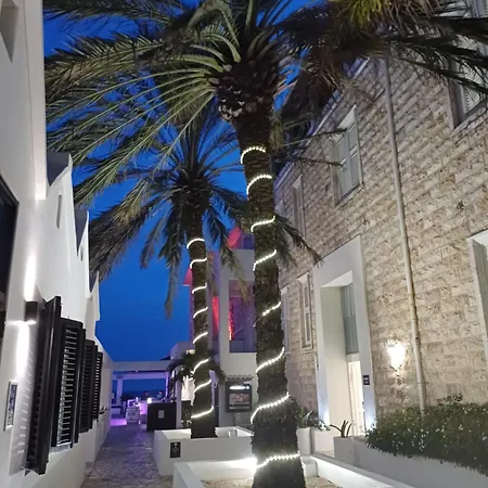 Caribbean Beach Resort Blenchi Curacao-2